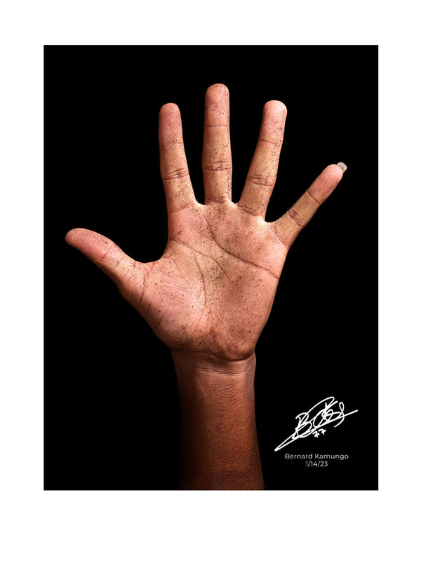Bernard Kamungo Hand